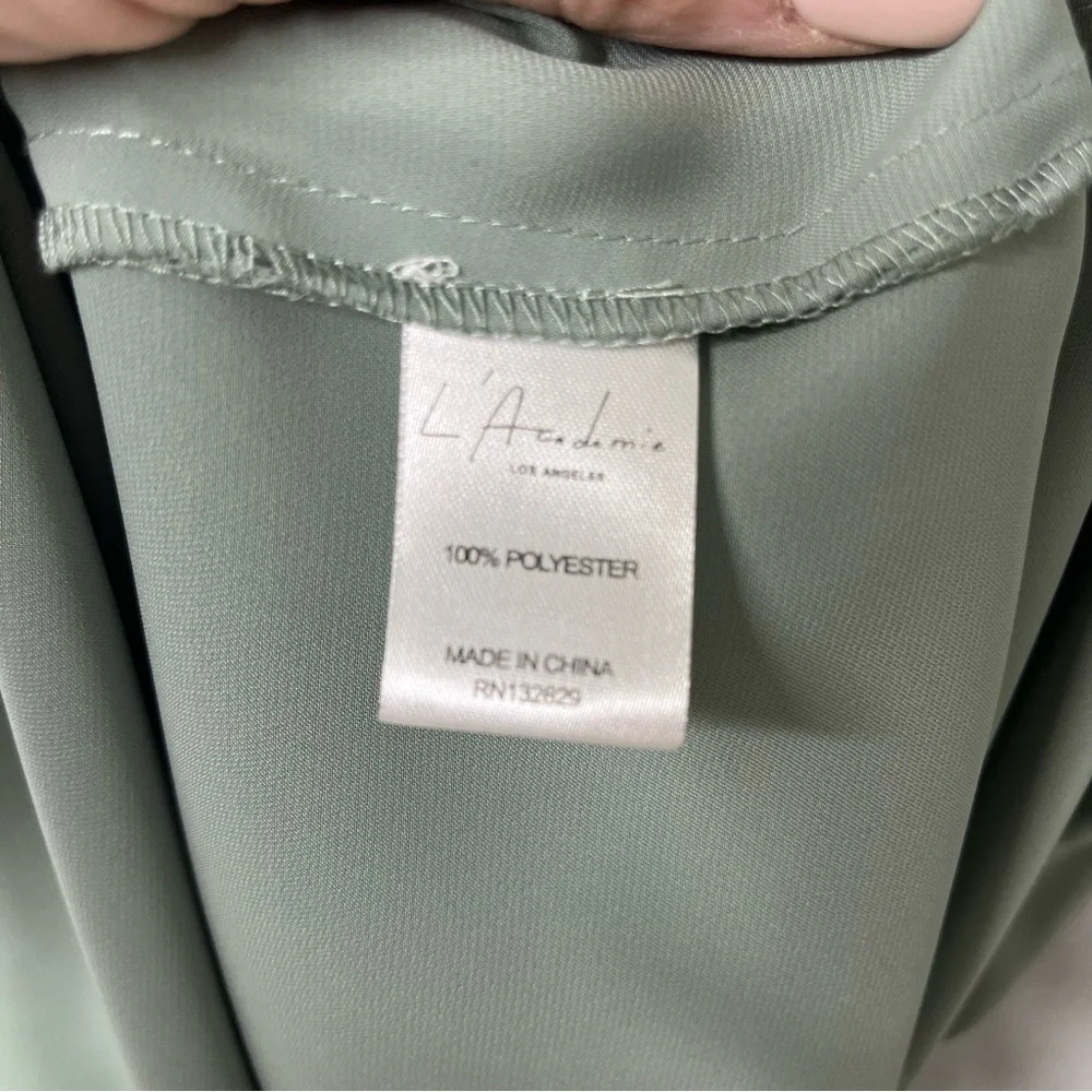 L’Academie The Button Cami Size XS Gray Green Layering - Picture 5 of 6